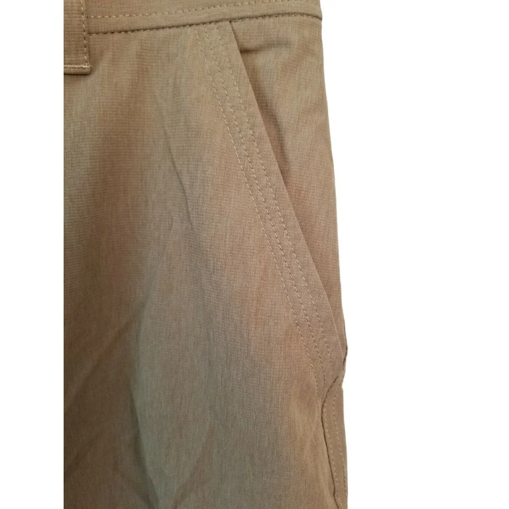 G. H Bass co Side Pocket Camping Hiking khaki Men's Shorts Size 38 inseam 10